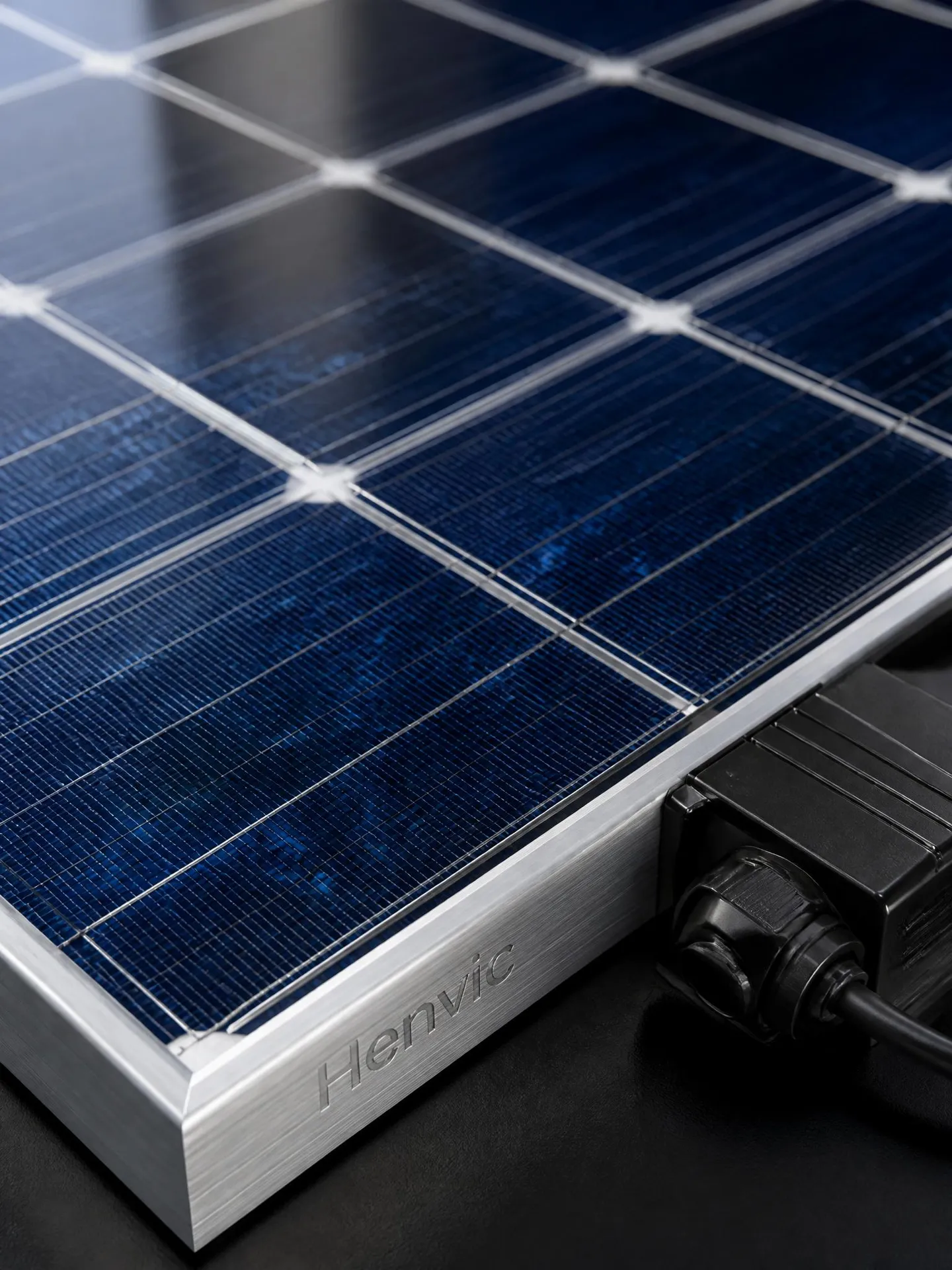 Henvic HVC-GS Solar-LED-Pflanzenlampe – Ansicht 2